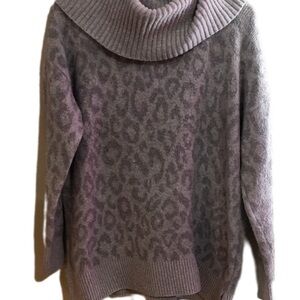 Cozy Gray Leopard Print Turtleneck Sweater